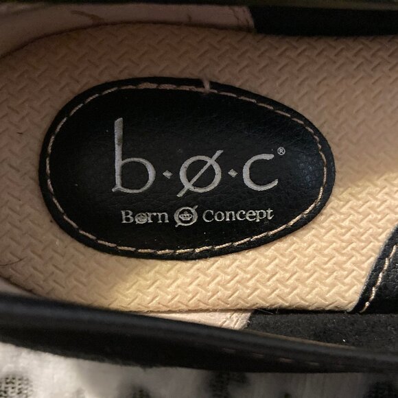 Cute Leather Slip-Ons - Picture 5 of 8